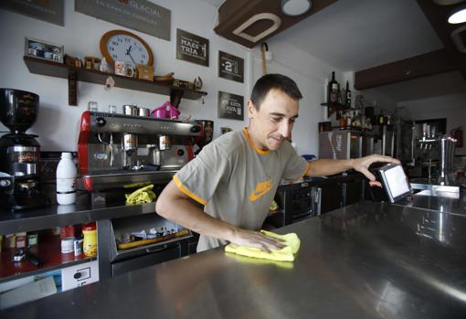 Joaquín Granado llevaba la única administración de lotería, hoy cerrada