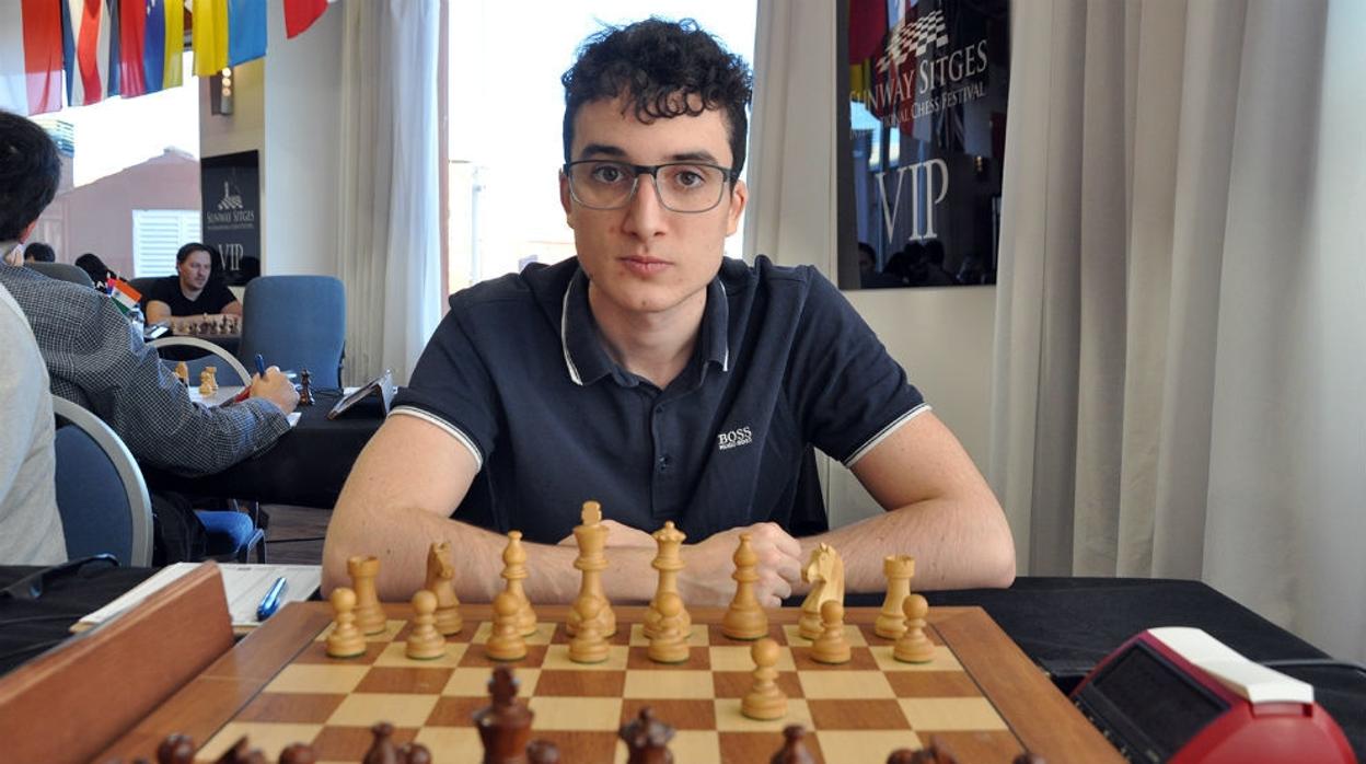 El utrerano Miguel Santos comenzó en el mundo del ajedrez cuando sólo tenía seis años de edad