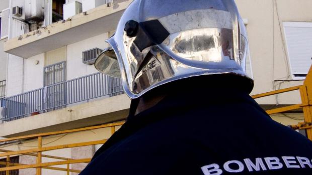 Heridas una mujer y su nieta por una explosión de gas en su vivienda de Montellano