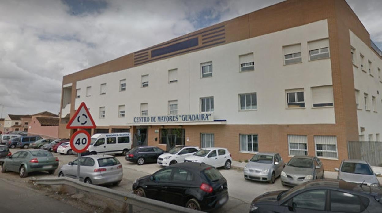 La residencia Guadaira tiene en este momento solo a seis residentes contagiados y ningún empleado