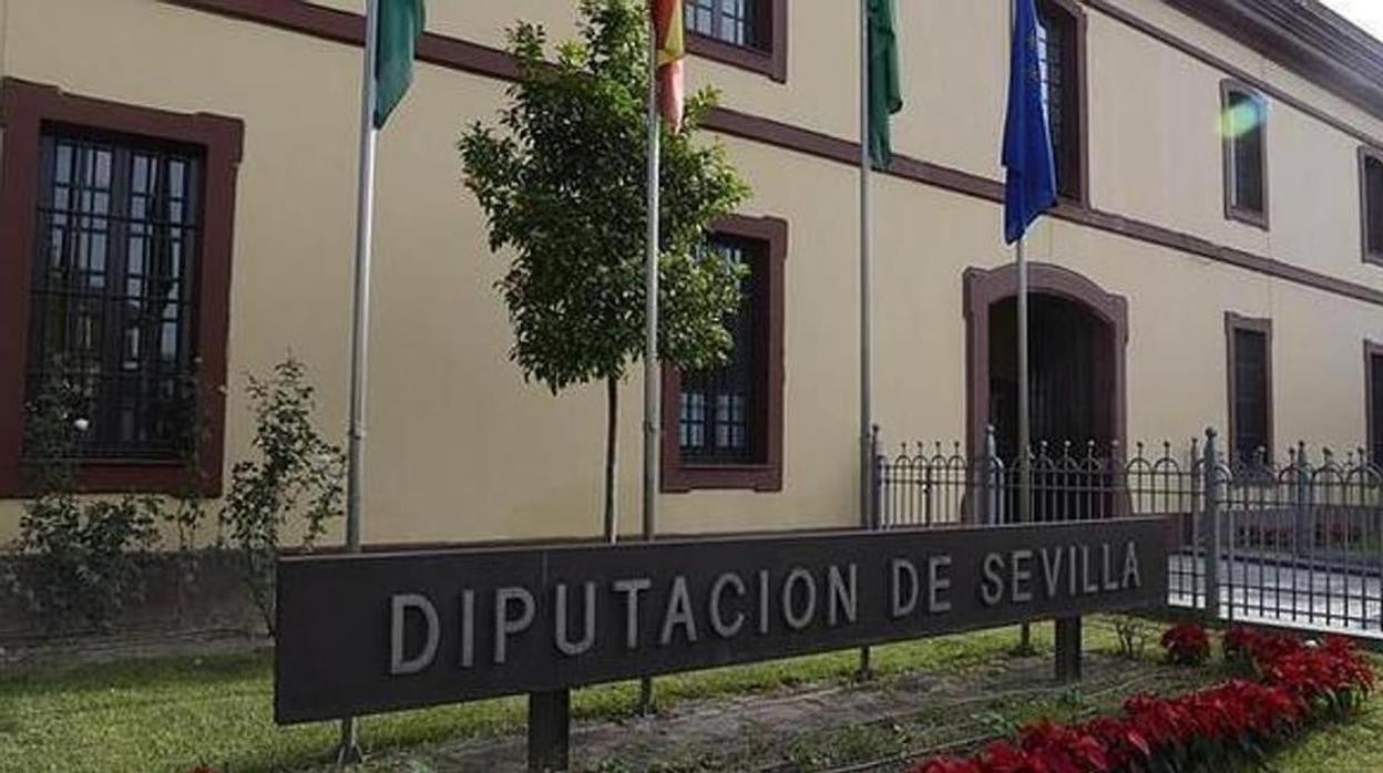 Fachada principal de la sede de la Diputación de Sevilla