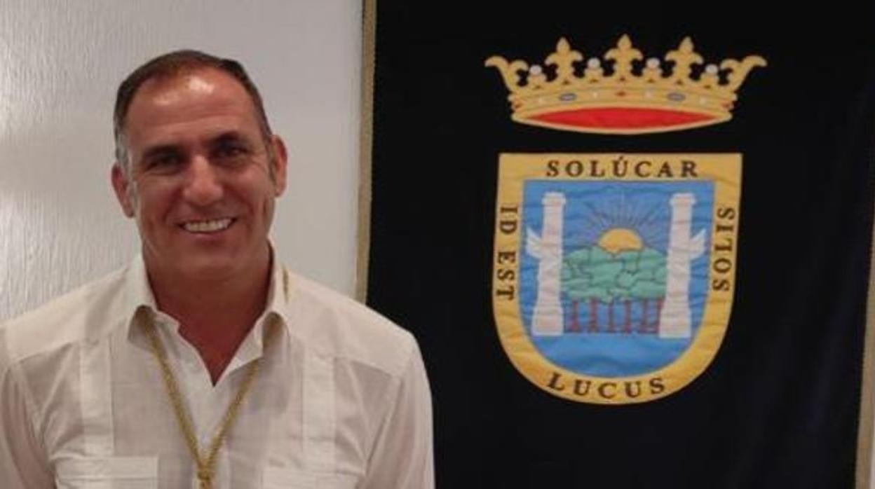 Juan Salado, alcalde de Sanlúcar la Mayor