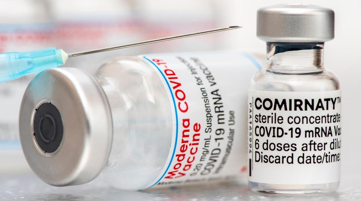 Se ha detectado un nuevo efecto secundario en la vacunas de Pfizer y Moderna