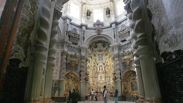 Interior de la iglesia de San Luis de los Franceses de Sevila