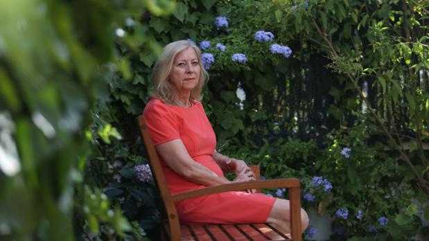 Muñiz: «Es sangrante que la Junta apruebe en los despachos a alumnos con exámenes en blanco»