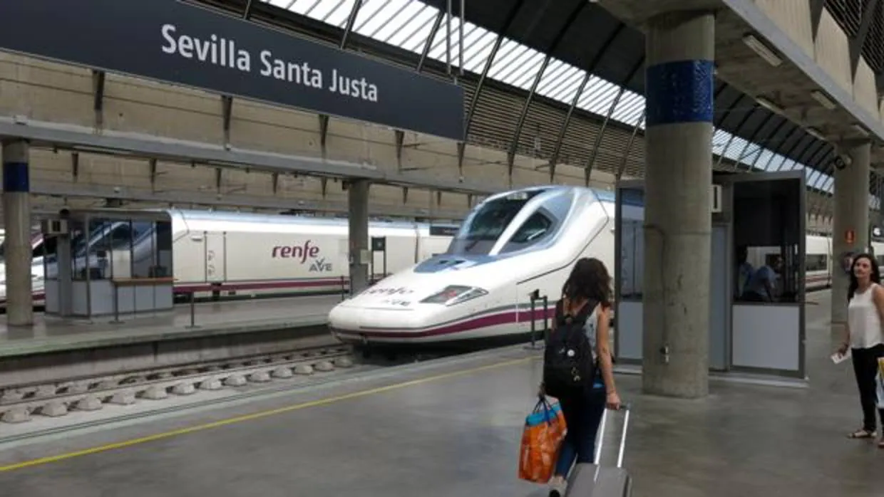 Unos 2,5 millones de viajeros usaron el AVE entre Sevilla y Madrid en el año 2016