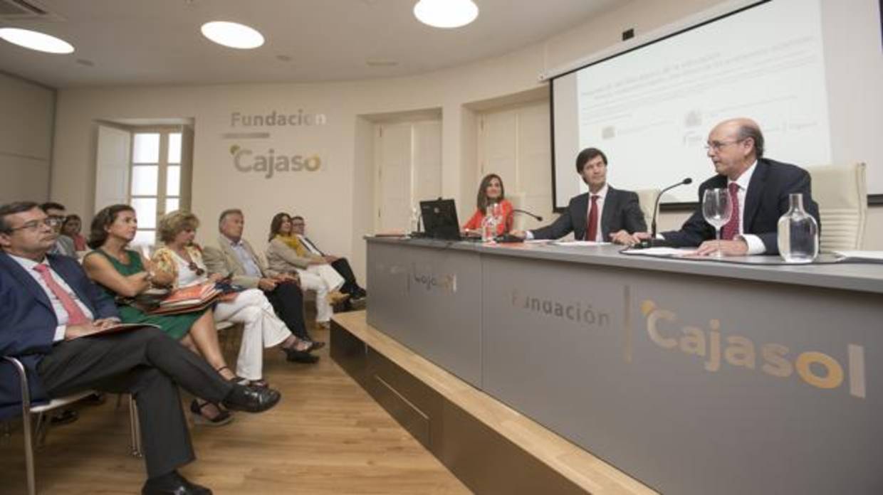 Presentación del Libro Blanco «La Educación importa», en la sede de la Fundación Cajasol