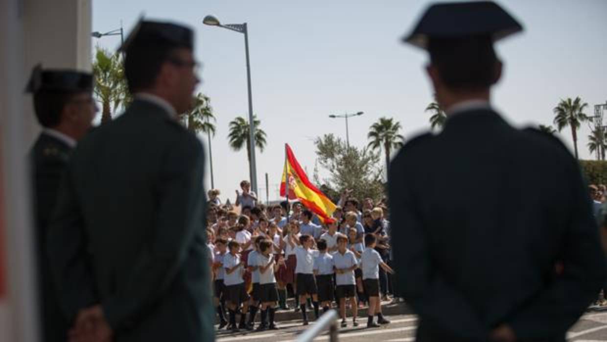 Niños del Tabladilla en la Comandancia de Sevilla