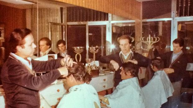 Muere Tomás Jara, el peluquero de la Plaza de Cuba y de la Expo92