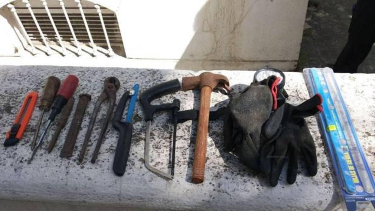 Herramientas utlizadas por el ladrón