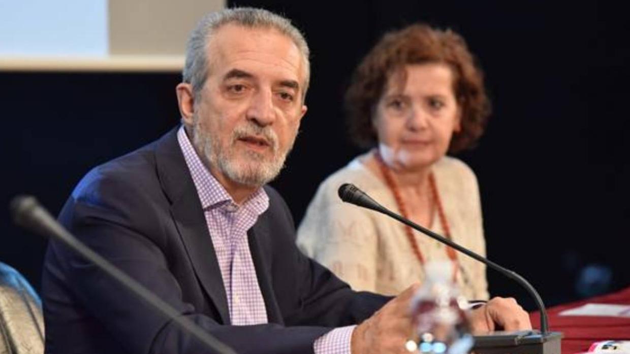 El concejal de Bienestar Social, Juan Manuel Flores
