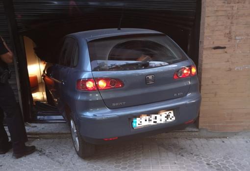 El turismo utilizado para el robo