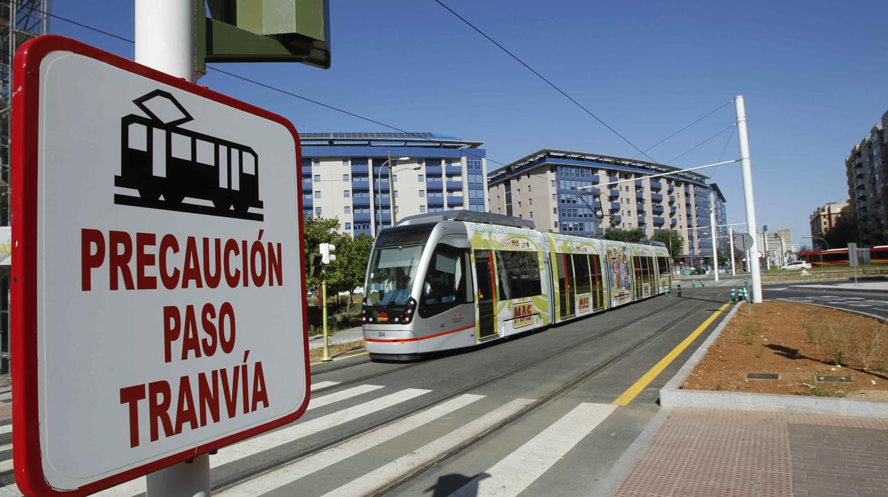 El Metrocentro, en dirección a San Bernardo, desde donde se ampliará su trazado hasta Santa Justa
