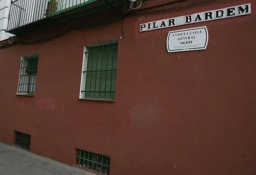 Rótulo de la polémica calle «Pilar Bardem», antigua «General Merry»