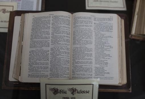 La Hispalense celebra los 450 años de la «Biblia del Oso»