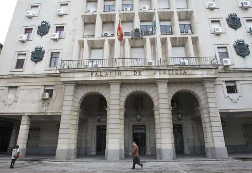 Edificio de la Audiencia en el Prado de San Sebastián
