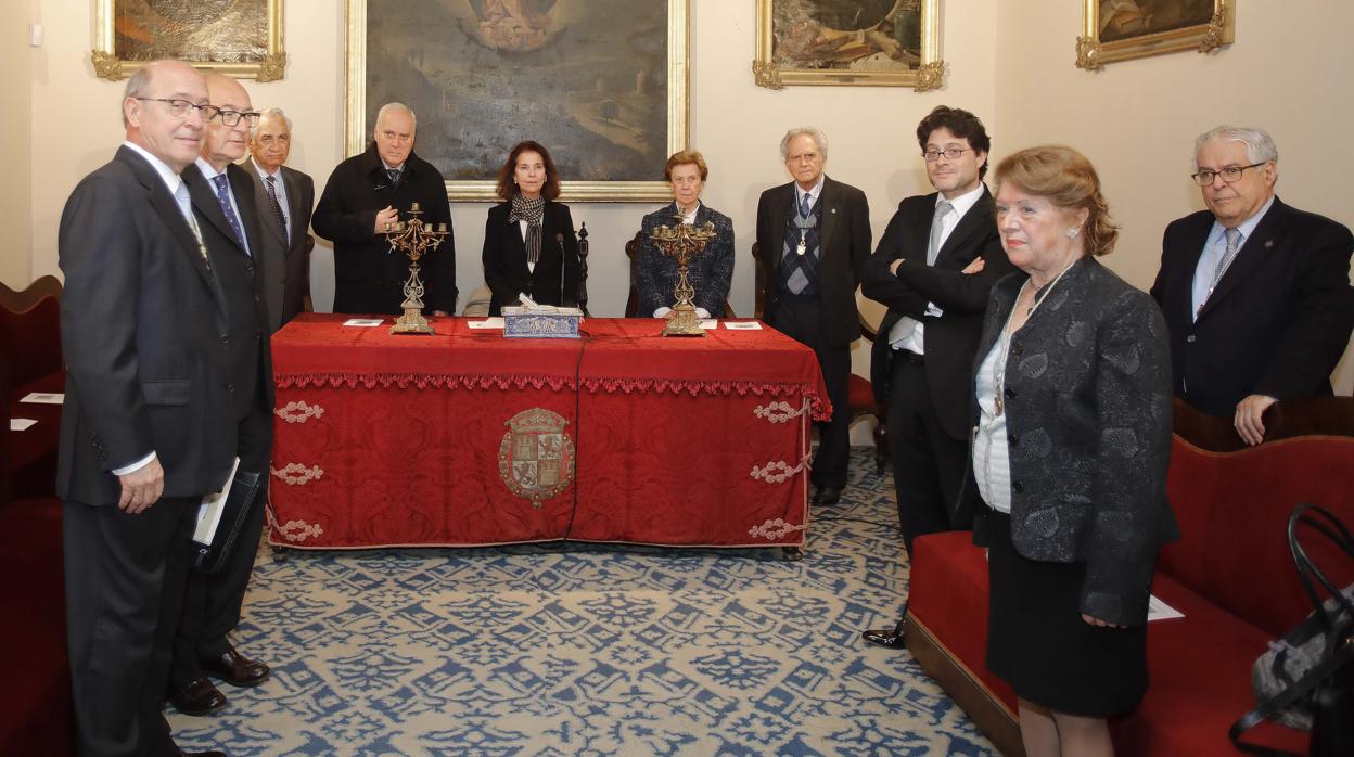 Foto de familia del homenaje celebrado este martes en la Casa de los Pinelo