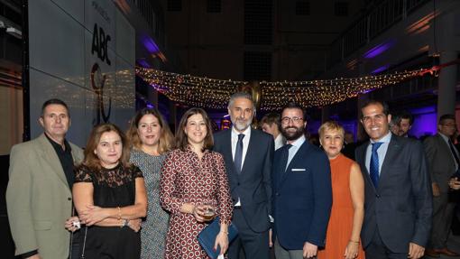 David Martín, Mercedes Benítez, Silvia Tubio, Elena Martos, Eduardo Barba, Jesús Díaz, Stela Benot y Mateo González
