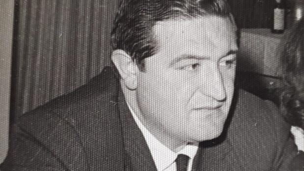 Eduardo Balbontín Bravo: El gancho de su compás