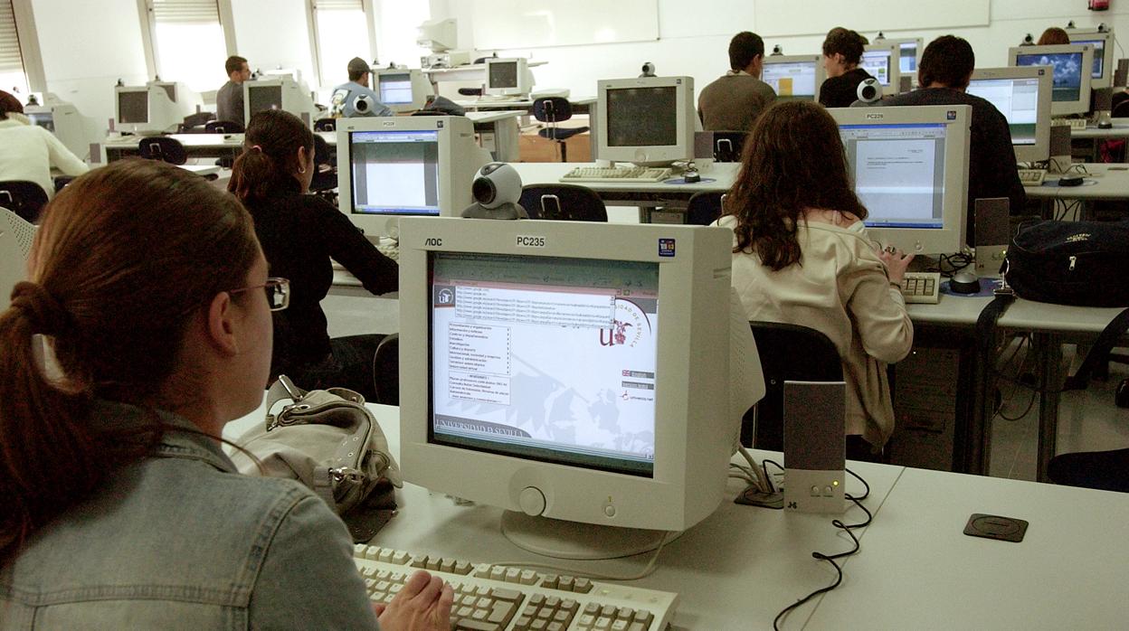 Biblioteca de la Facultad de Comunicación de Sevilla