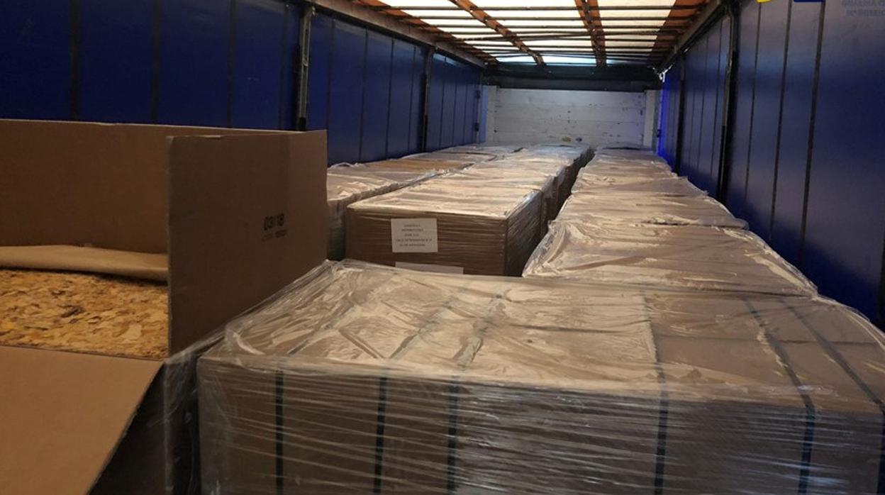 En la operación se ha incautado cientos de kilos de picadura de tabaco