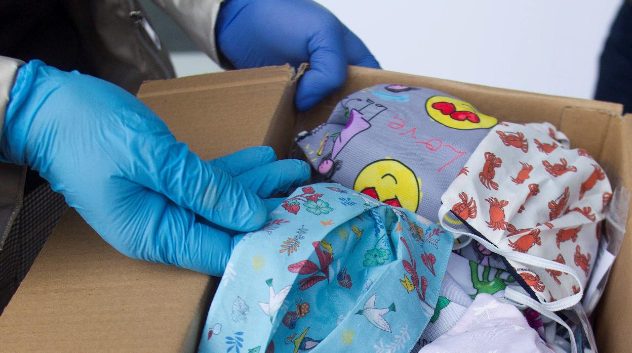 Científicos diseñan un nuevo sistema para determinar la eficiencia de filtrado ante nanopartículas de distintos materiales empleados para confeccionar mascarillas