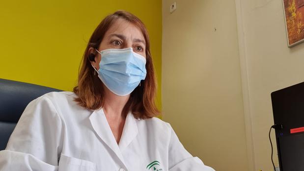 Antonia Gasch: «Mascarillas sí, guantes no, es simple»