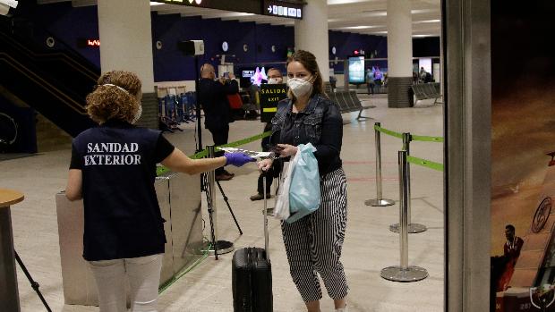 El aeropuerto de Sevilla pierde más de un tercio de los destinos en otoño