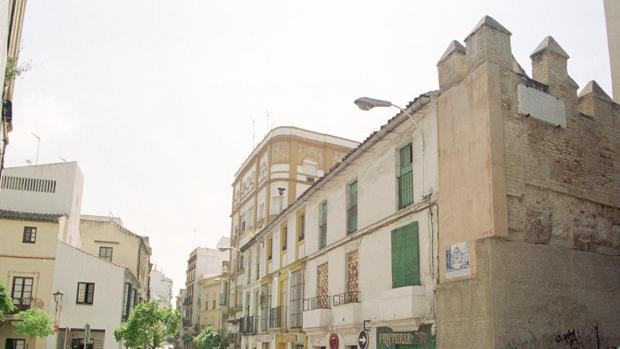 Así será la restauración de la muralla de la Puerta Real de Sevilla