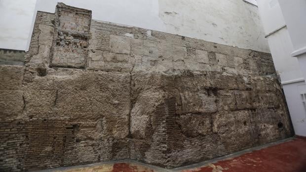 La prueba del Carbono 14 en la muralla hallada en Castelar dilucidará si es almorávide o almohade