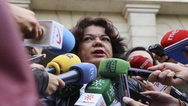 El Partido Popular valida un tercio de los avales de Virginia Pérez y sólo 271 de los presentados por Juan Ávila