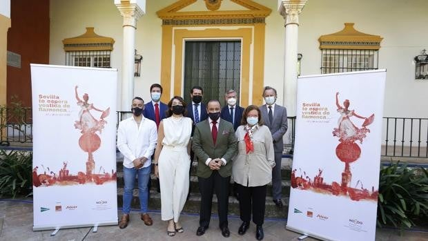 No habrá Feria de Sevilla pero sí mercadillos y desfiles de moda flamenca