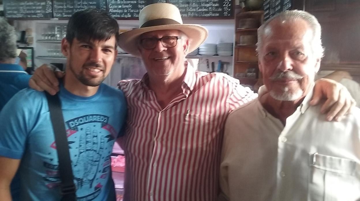 Nolito, Pichuli y el artista Antonino Parrilla