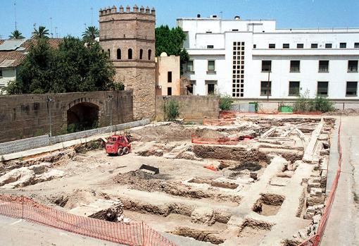 Los restos arqueológicos excavados en el solar de la Torre de la Plata, hoy cubiertos