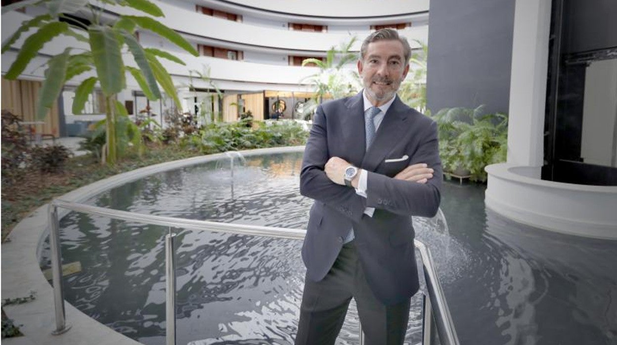 El directivo de Barceló Gaspar Sáez en el hotel Renacimiento