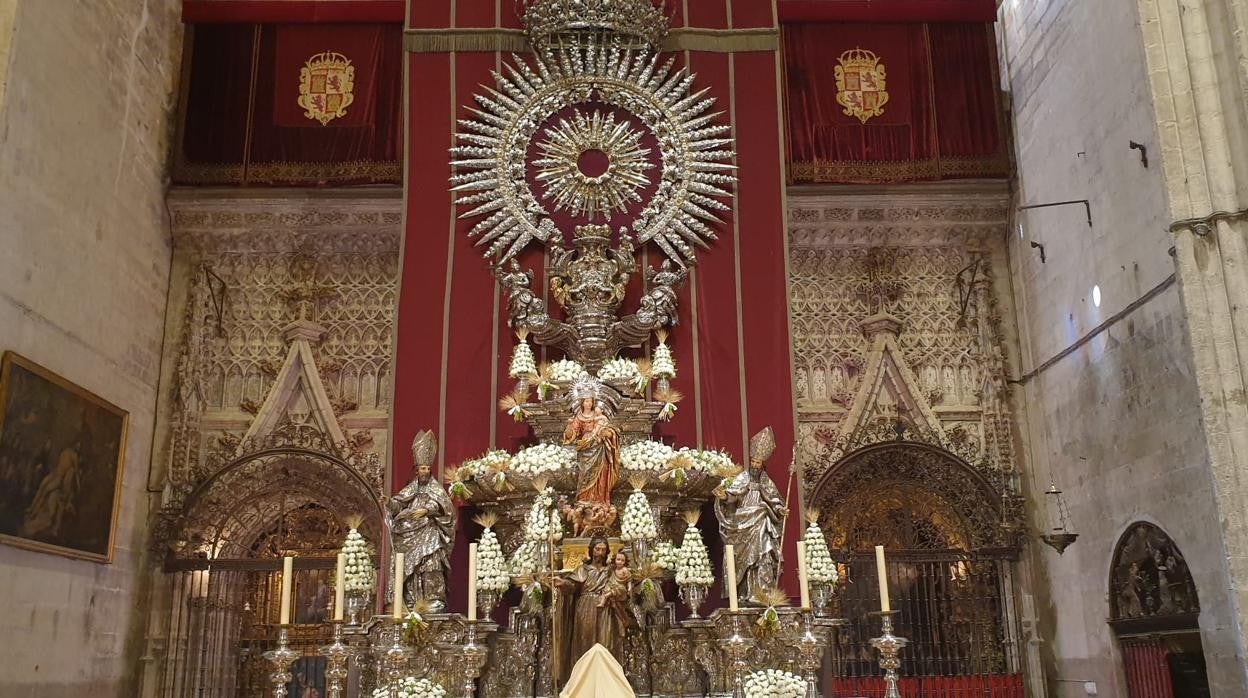 El altar del Jubileo de la Catedral preparado para la solemnidad del Corpus de 2021