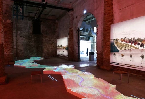 La impresionante maqueta de veinte metros de longitud con todo el proyecto de intervención