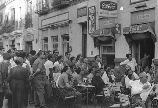 Fútbol en la Plaza del Pumarejo