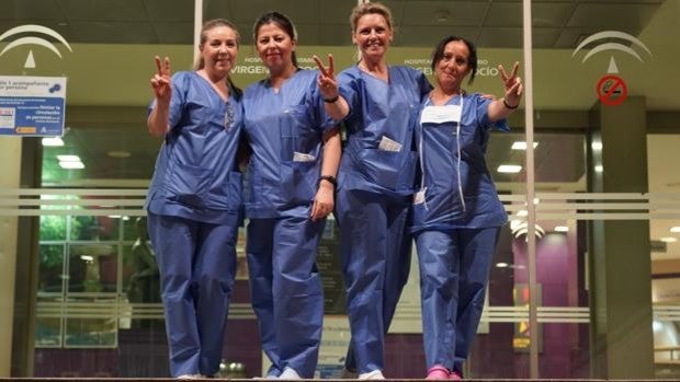 El Virgen del Rocío ya tiene más médicas que médicos y sólo entre los directivos hay más hombres
