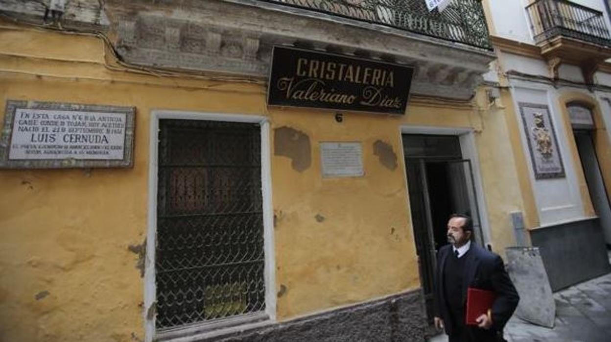 Casa natal de Cernuda en la calle Acetres