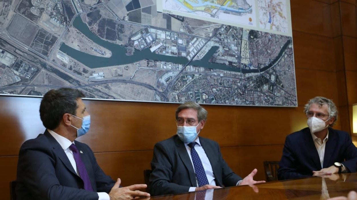 Pedro Fernández, Rafael Carmona y Ángel Pulido