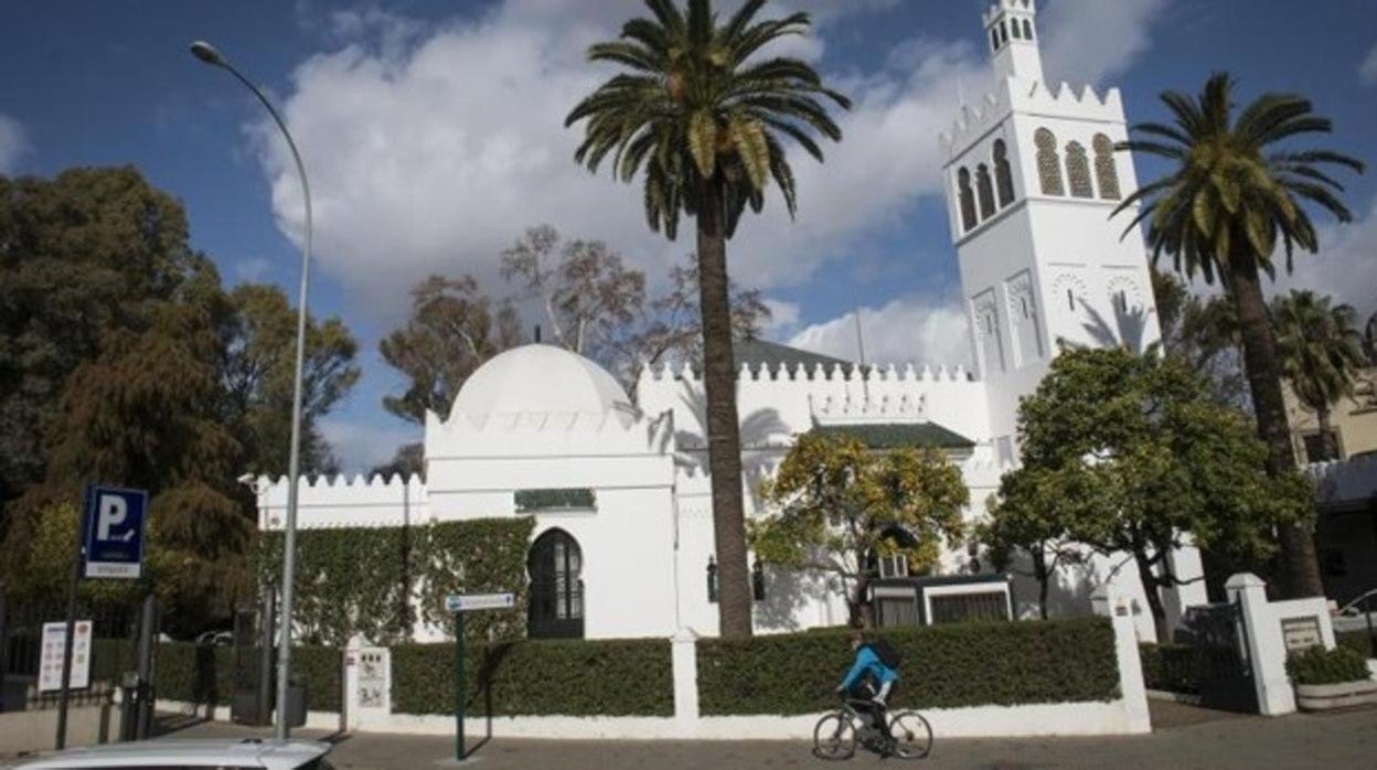 Pabellón de Marruecos del 29, todavía sede de Parques y Jardines