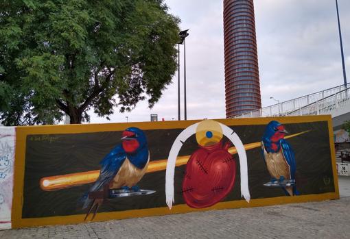Otro de los murales de la artista en una pared de Triana