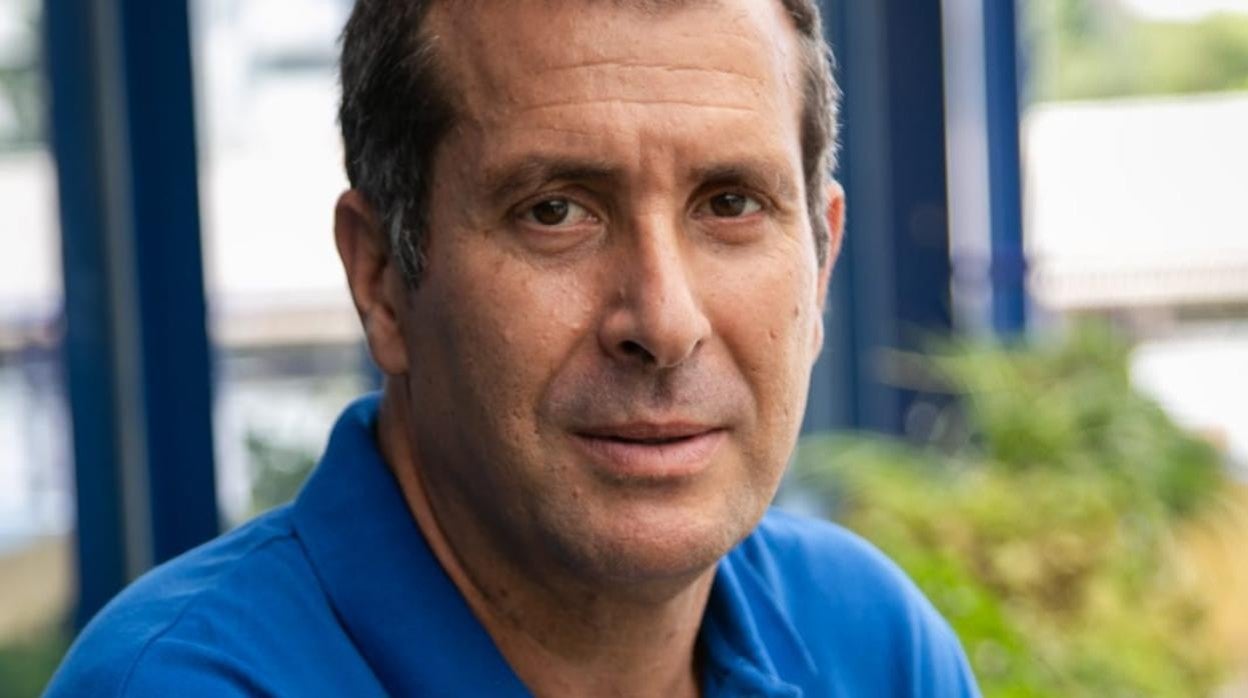 Miguel Ruiz Veguilla es responsable del programa de prevención de suicidios del Hospital Virgen del Rocío de Sevilla