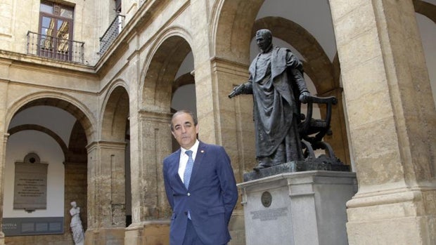 El ministro de Universidades, Joan Subirats, estará el miércoles en la Hispalense