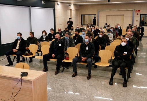 La cúpula de Fitonovo sentada en la primera fila del banquillo en el juicio que termina hoy en la Audiencia Nacional