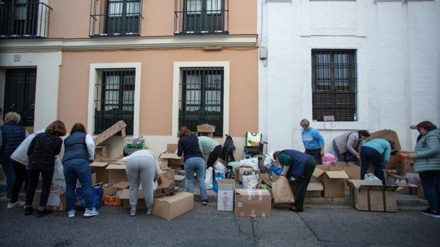 Sevilla se vuelca con la ayuda a Ucrania y abre sus puertas a los desplazados