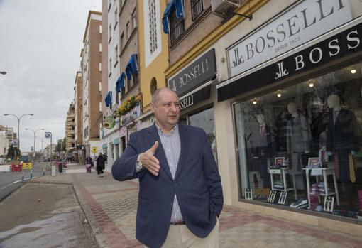 Los comerciantes del barrio sevillano de Nervión, indignados por las obras del Metrocentro