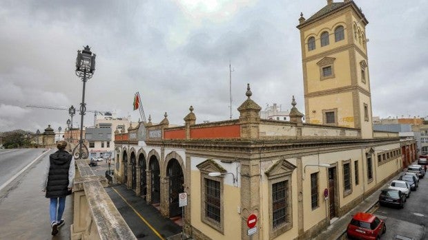 El primer parque de bomberos de Sevilla cumple 100 años