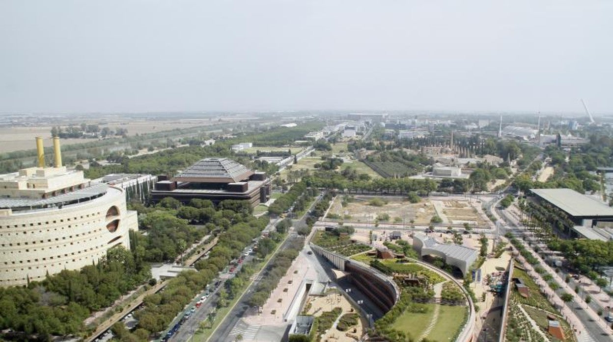 Vista general de la isla de la Cartuja, que será un recinto autosostenible en 2025